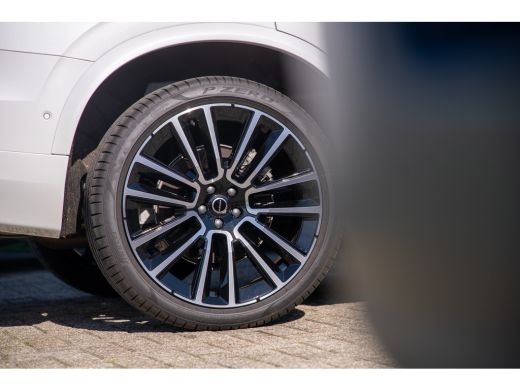 Volvo  XC90 T8 Ultra Dark | Navy Herringbone Weave  | Pano | Fiscaal &euro;99.000,-! | Crystal White! ActivLease financial lease