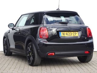 Mini Electric Business Edition 33 kWh | SOH 97% | STUUR+STOELVERWARMING | PARKEERSENSOREN ACHTER | APPLE CARPLA...