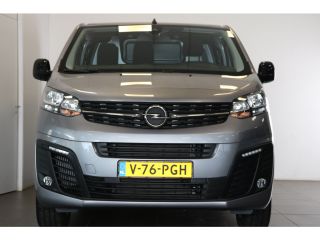 Opel Vivaro L2 177pk Automaat | Navi | Camera | Verw. stoelen | Airco | 3-zitplaatsen |