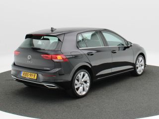 Volkswagen Golf 1.4 eHybrid 204 Pk Automaat Style | Full LED | Camera | Adaptive Cruise | CarPlay | Navigatie | C...