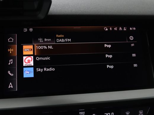 Audi A3 Limousine 30 TFSI Advanced edition | Stoelverwarming | Adaptive Cruise | Trekhaak | Carplay | LED... ActivLease financial lease