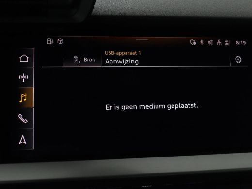 Audi A3 Limousine 30 TFSI Advanced edition | Stoelverwarming | Adaptive Cruise | Trekhaak | Carplay | LED... ActivLease financial lease