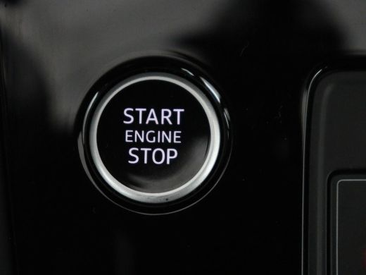 Audi A3 Limousine 30 TFSI Advanced edition | Stoelverwarming | Adaptive Cruise | Trekhaak | Carplay | LED... ActivLease financial lease