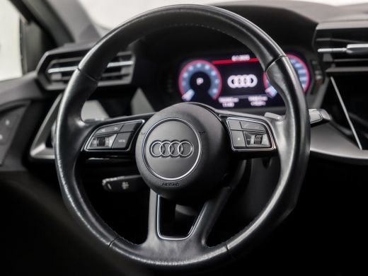 Audi A3 Sportback 35 TFSI Sport 150Pk Automaat (NIEUW MODEL, DRAADLOOS APPLE CARPLAY, GROOT NAVI, GETINT ... ActivLease financial lease