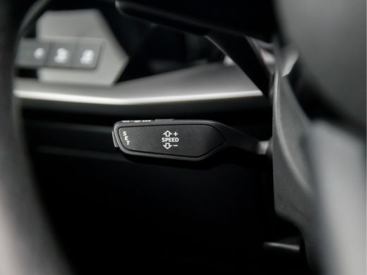Audi A3 Sportback 35 TFSI Sport 150Pk Automaat (NIEUW MODEL, DRAADLOOS APPLE CARPLAY, GROOT NAVI, GETINT ... ActivLease financial lease