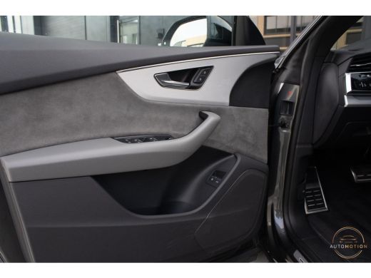 Audi Q8 60 TFSI e quattro Competition SQ8  PANO  CAM  ACC  LANE ASS  TREKHAAK LUCHTVERING ActivLease financial lease