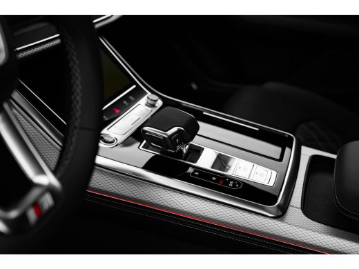 Audi Q8 Pro Line S Competition, (2024) | Adaptive cruise control | Bang & Olufsen Premium 3D | Glazen pan... ActivLease financial lease