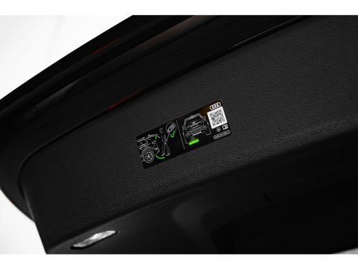 Audi Q8 Pro Line S Competition, (2024) | Adaptive cruise control | Bang & Olufsen Premium 3D | Glazen pan... ActivLease financial lease