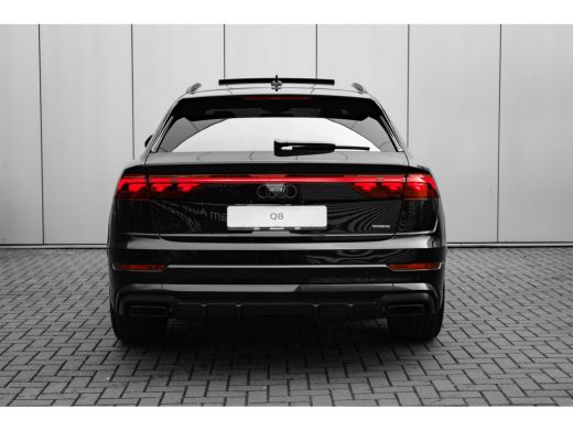 Audi Q8 Pro Line S Competition, (2024) | Adaptive cruise control | Bang & Olufsen Premium 3D | Glazen pan... ActivLease financial lease