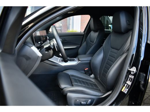 BMW 3 Serie Touring 330e xDrive M-Sport LCI-2 ACC el-zetels-leder HUD 19inch ActivLease financial lease