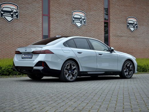 BMW i5 eDrive40 M Sport Pro Innovation | Zeer compleet ActivLease financial lease