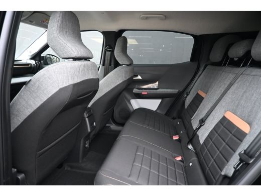 Citroën &euml;-C3 Aircross Plus 113pk Extended Range 54 kWh | 8 Jaar Garantie | Achteruitrijcamera | Draadloos Apple Carplay... ActivLease financial lease