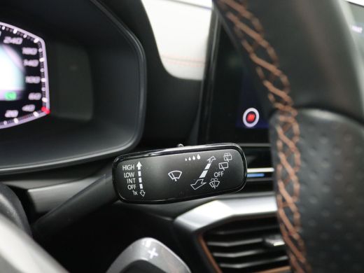 CUPRA Formentor 1.4 e-Hybrid Business 204PK DSG Panoramadak, Achteruitrijcamera, Keyless, Side assist, Alarm, 19'... ActivLease financial lease