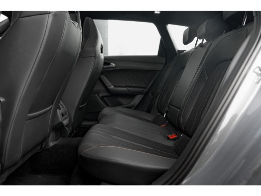 CUPRA Leon Sportstourer 1.4 e-Hybrid 245 PK VZ Performance Panoramadak | Achteruitrijcamera | Adaptive cruise control | D... ActivLease financial lease