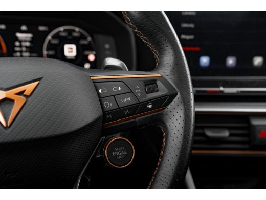 CUPRA Leon Sportstourer 1.4 e-Hybrid 245 PK VZ Performance Panoramadak | Achteruitrijcamera | Adaptive cruise control | D... ActivLease financial lease