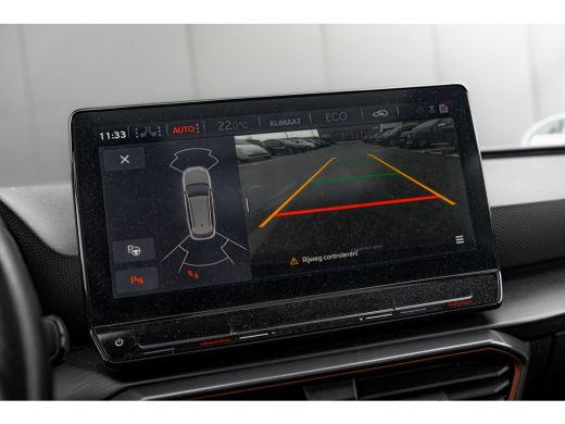 CUPRA Leon Sportstourer 1.4 e-Hybrid 245 PK VZ Performance Panoramadak | Achteruitrijcamera | Adaptive cruise control | D... ActivLease financial lease