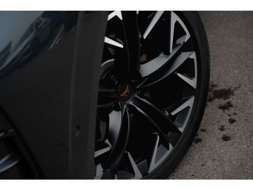 CUPRA Terramar 1.5 TSI e-Hybrid 272pk VZ Performance | Panoramadak | Trekhaak | 360 Camera | Stuur & Stoelverwar... ActivLease financial lease