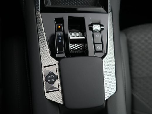 DS N&deg;4 E-Tense Pallas Comfort Tech Pack 58.3 kWh Demo deal! | Adaptieve cruise | 19 inch velgen | Camera... ActivLease financial lease