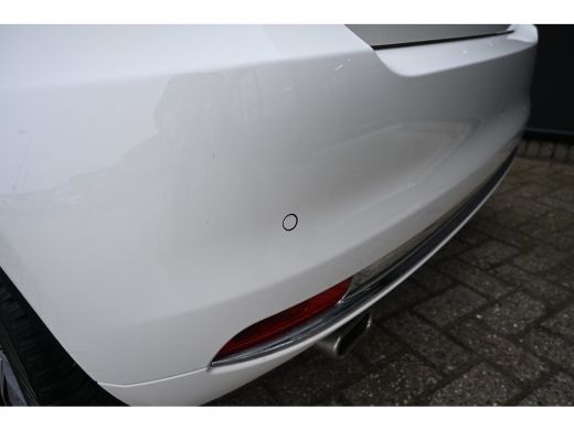 Fiat 500 1.0 Hybrid Dolcevita | Navigatie | Panoramadak | Climate Control | Parkeersensoren | Cruise Contr... ActivLease financial lease