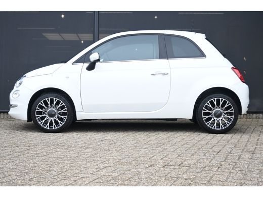 Fiat 500 1.0 Hybrid Dolcevita | Navigatie | Panoramadak | Climate Control | Parkeersensoren | Cruise Contr... ActivLease financial lease