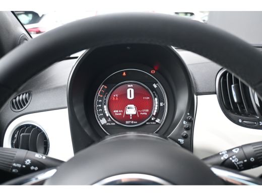 Fiat 500 1.0 Hybrid Dolcevita | Navigatie | Panoramadak | Climate Control | Parkeersensoren | Cruise Contr... ActivLease financial lease