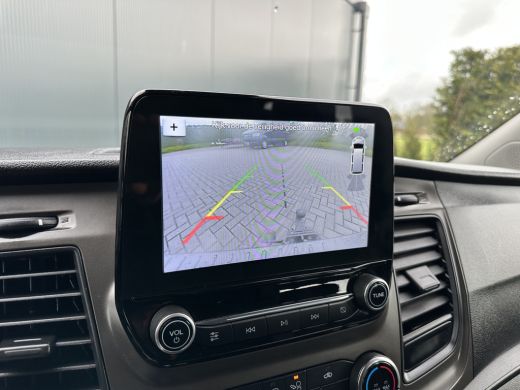 Ford Transit Custom 2.0 TDCI / L2H1 / DUBBEL CABINE / 1e EIG. / TREKHAAK / IMPERIAAL / CAMERA / CRUISE / 6 PERSOONS ActivLease financial lease