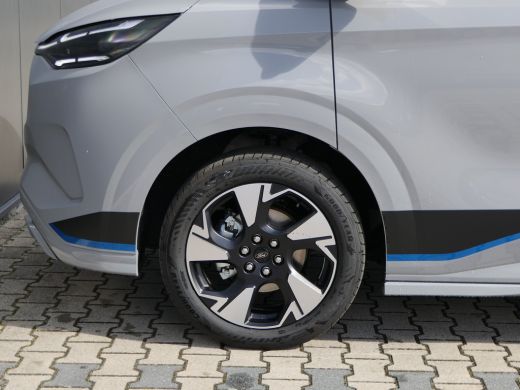 Ford Transit Custom 320 2.5 PHEV L2H1 Sport DC | Dubbele Cabine | 19 Inch | Dubbele Schuifdeur | Trekhaak | Adaptive ... ActivLease financial lease