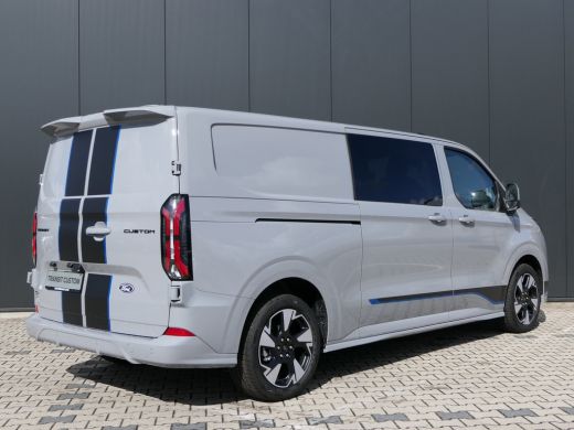 Ford Transit Custom 320 2.5 PHEV L2H1 Sport DC | Dubbele Cabine | 19 Inch | Dubbele Schuifdeur | Trekhaak | Adaptive ... ActivLease financial lease