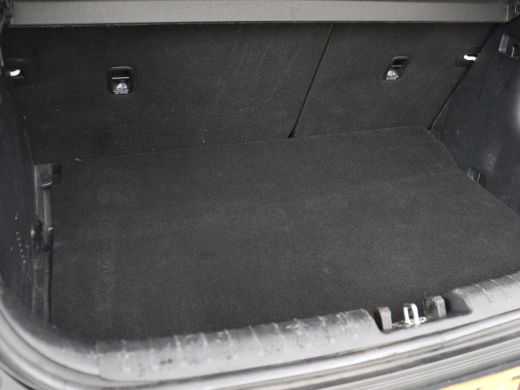 Kia Stonic 1.0 T-GDi MHEV DynamicPlusLine | Adaptive cruise | Carplay | Camera | Keyless | Climate control |... ActivLease financial lease