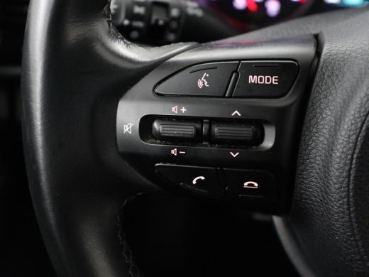 Kia Stonic 1.0 T-GDi MHEV DynamicPlusLine | Adaptive cruise | Carplay | Camera | Keyless | Climate control |... ActivLease financial lease