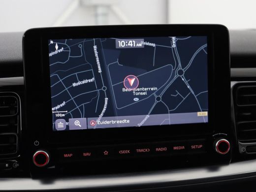 Kia Stonic 1.0 T-GDi MHEV DynamicPlusLine | Adaptive cruise | Carplay | Camera | Keyless | Climate control |... ActivLease financial lease