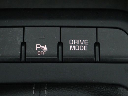 Kia Stonic 1.0 T-GDi MHEV DynamicPlusLine | Adaptive cruise | Carplay | Camera | Keyless | Climate control |... ActivLease financial lease