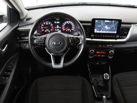 Kia Stonic 1.0 T-GDi MHEV DynamicPlusLine | Adaptive cruise | Carplay | Camera | Keyless | Climate control |... ActivLease financial lease