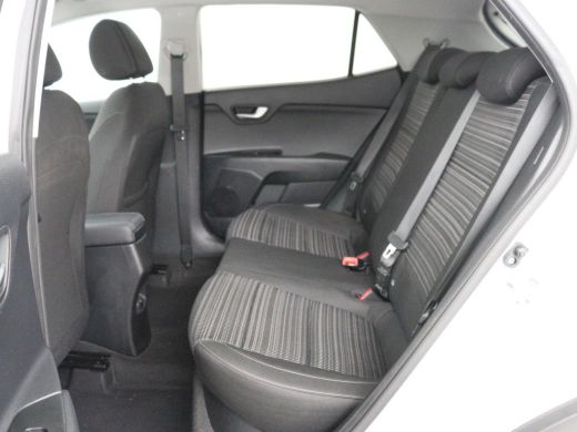 Kia Stonic 1.0 T-GDi MHEV DynamicPlusLine | Adaptive cruise | Carplay | Camera | Keyless | Climate control |... ActivLease financial lease