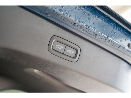 Lynk & Co 01 1.5 | Achteruitrijcamera | Airco (automatisch) | Apple Carplay/Android Auto|telefoonintegratie pr... ActivLease financial lease