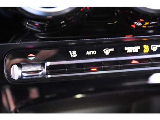 Mercedes-Benz CLA Shooting Brake 180 *1ste Eigenaar*Navigatie*Stoelverwarming* ActivLease financial lease