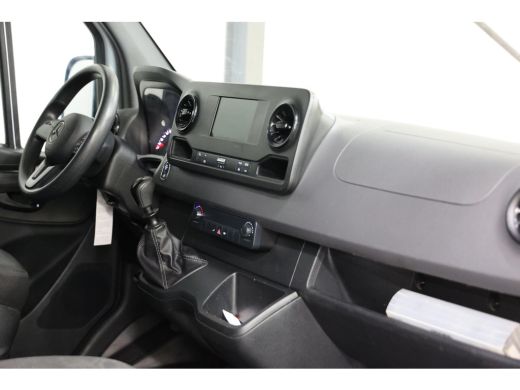 Mercedes-Benz Sprinter 311 2.2 CDI L3H2 EURO 6 ActivLease financial lease