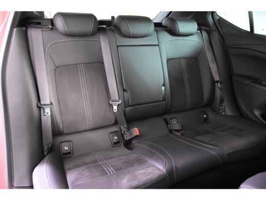 Opel Astra 1.2 GS Line *1ste Eigenaar*Leer*Navigatie*Trekhaak*Parkassist* ActivLease financial lease