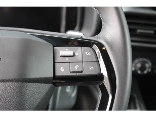 Opel Combo 130 PK AUTOMAAT 3-ZITS | CAMERA + DIGITALE SPIEGEL | LED KOPLAMPEN | 10" SCHERM + DRAADLOOS CARPL... ActivLease financial lease