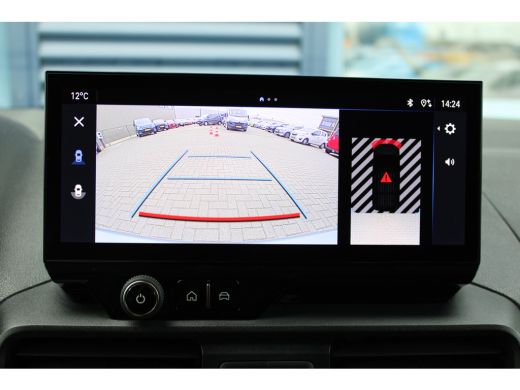 Opel Combo 130 PK AUTOMAAT 3-ZITS | CAMERA + DIGITALE SPIEGEL | LED KOPLAMPEN | 10" SCHERM + DRAADLOOS CARPL... ActivLease financial lease