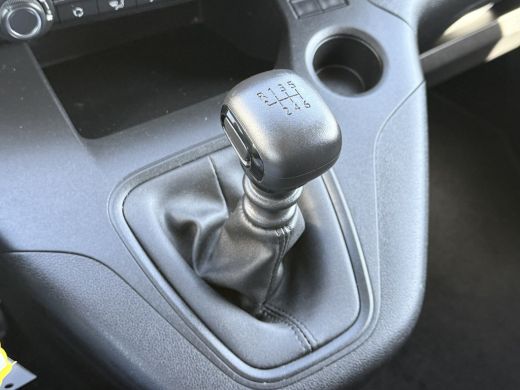 Opel Combo 1.5D 102 PK / L1H1 / 2x SCHUIFDEUR / INRICHTING / 1e EIG. / NAVI / CRUISE / AIRCO / CARPLAY ActivLease financial lease