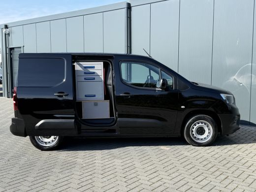 Opel Combo 1.5D 102 PK / L1H1 / 2x SCHUIFDEUR / INRICHTING / 1e EIG. / NAVI / CRUISE / AIRCO / CARPLAY ActivLease financial lease