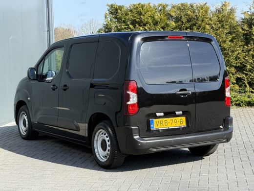 Opel Combo 1.5D 102 PK / L1H1 / 2x SCHUIFDEUR / INRICHTING / 1e EIG. / NAVI / CRUISE / AIRCO / CARPLAY ActivLease financial lease