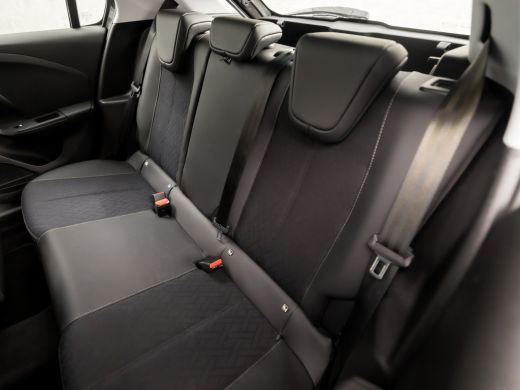 Opel Corsa 1.2 Elegance (APPLE CARPLAY, GROOT NAVI, LEDER, LM VELGEN, SPORTSTOELEN, LED KOPLAMPEN, CRUISE, L... ActivLease financial lease