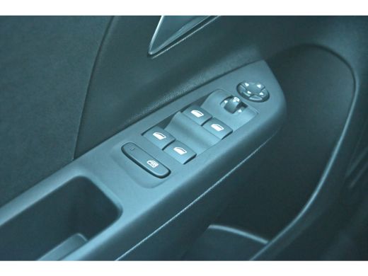 Opel Corsa GS | Achteruitrijcamera 180&deg; | Dode hoek waarschuwing | Draadloze Apple Carplay en Android Auto ActivLease financial lease