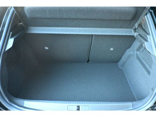 Opel Corsa GS | Achteruitrijcamera 180&deg; | Dode hoek waarschuwing | Draadloze Apple Carplay en Android Auto ActivLease financial lease