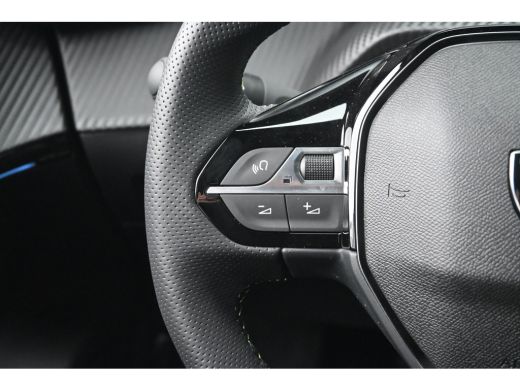 Peugeot 2008 1.2 Hybrid 145 GT Voorraad-Actie! | 8 Jaar Garantie | Achteruitrijcamera | Elektr. Stoel | Stoelv... ActivLease financial lease