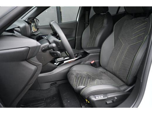 Peugeot 2008 1.2 Hybrid 145 GT Voorraad-Actie! | 8 Jaar Garantie | Achteruitrijcamera | Elektr. Stoel | Stoelv... ActivLease financial lease
