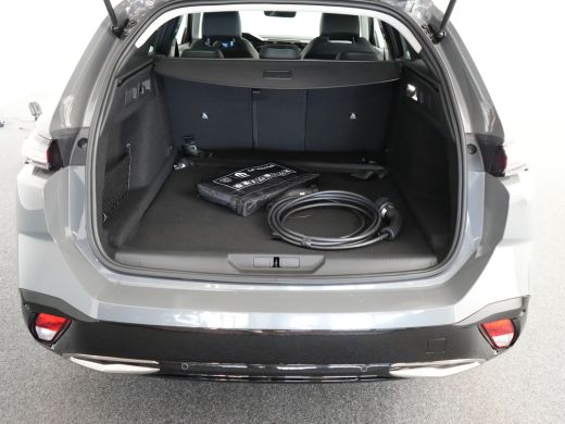 Peugeot 308 SW Allure Avantage Plug-in HYbrid 180 EAT8 8 Jaar Garantie! | Adaptive Cruise | AGR-Comfortstoel ... ActivLease financial lease