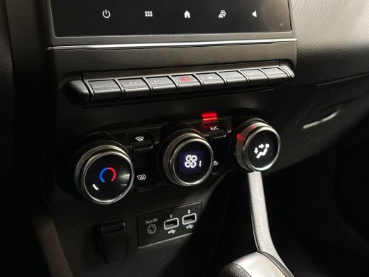 Renault Clio 1.6 E-Tech Hybrid 140 Sport 140Pk Automaat (VIRTUAL COCKPIT, APPLE CARPLAY, GROOT NAVI, CLIMATE, ... ActivLease financial lease